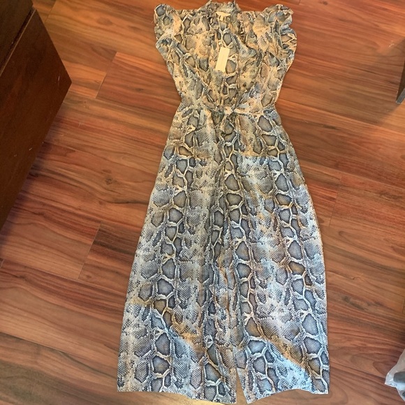 Rebecca Taylor Snakeskin Jumpsuit. Retail- $500 - Picture 5 of 6